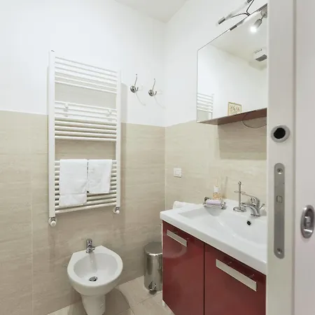 - In Duomo Apartment Florence