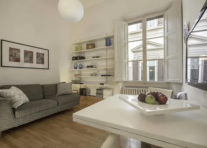Apartament Beneath The Elegant Silhouette Of Duomo *